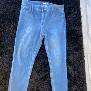 dark blue denim jeans